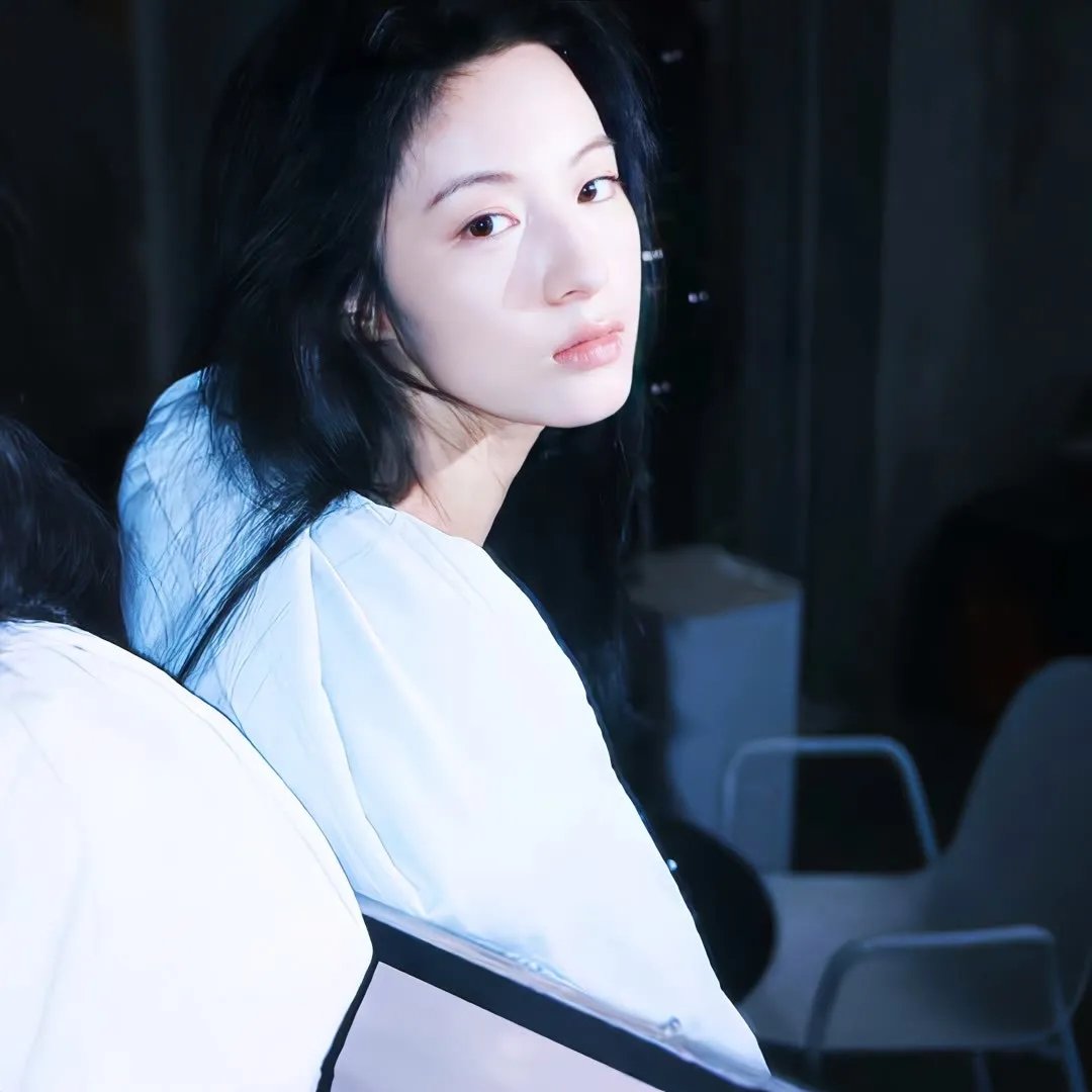 女玩家喜迎春